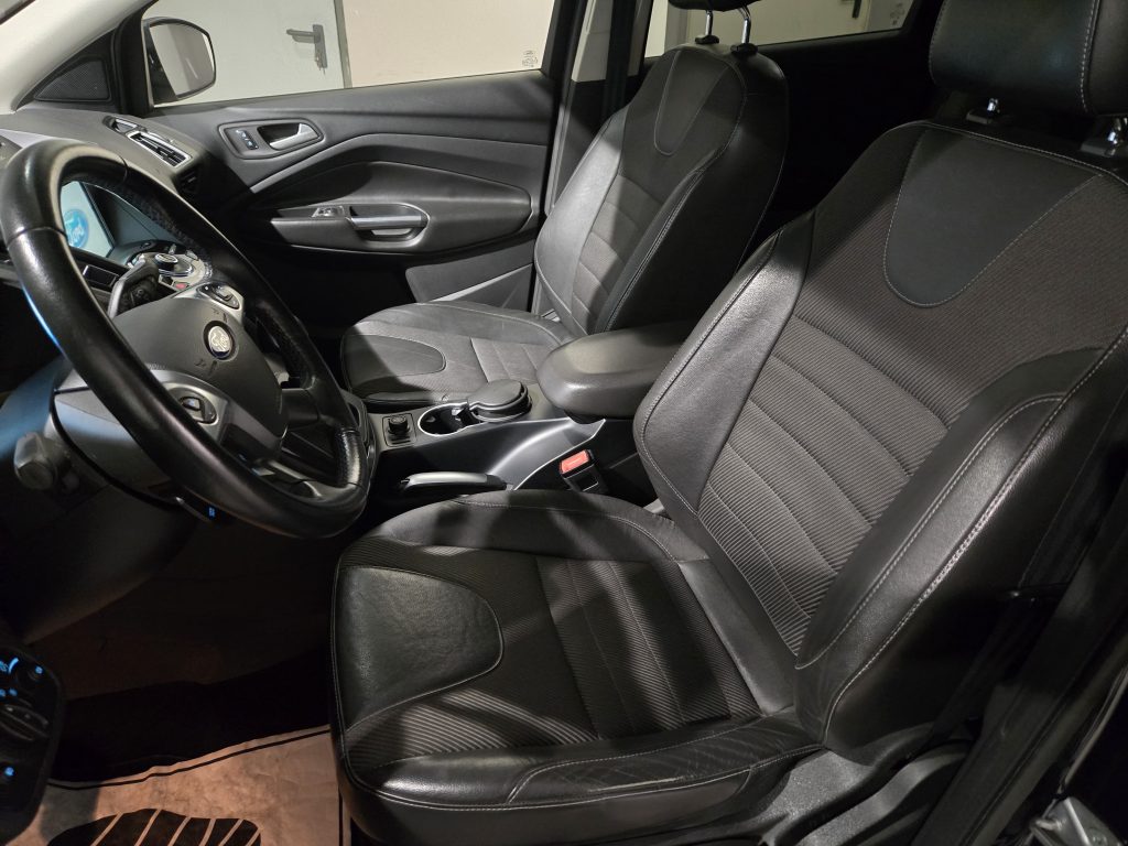 FORD KUGA 2.0 Tdci  4WD automatica