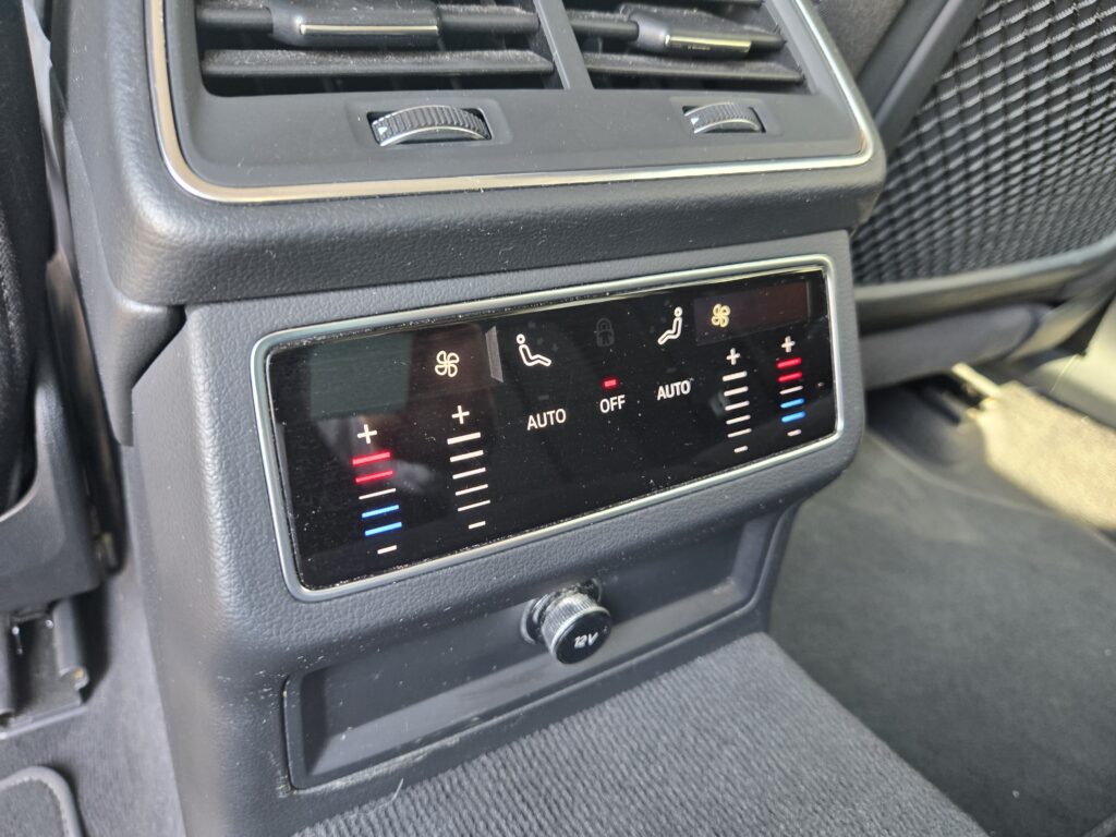 AUDI A6 AVANT 40 2.0 TDI mhev 204 cv