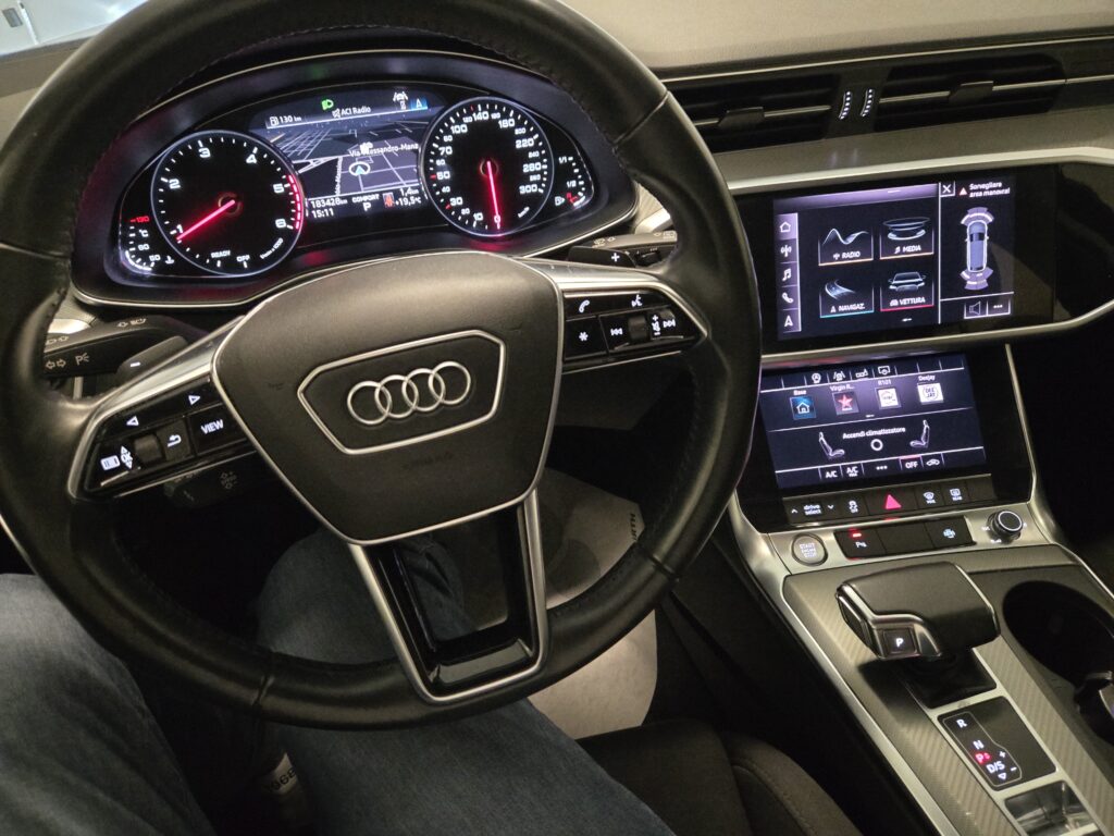 AUDI A6 AVANT 40 2.0 TDI mhev 204 cv